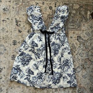 Floral Dress with Ruffle Sleeves